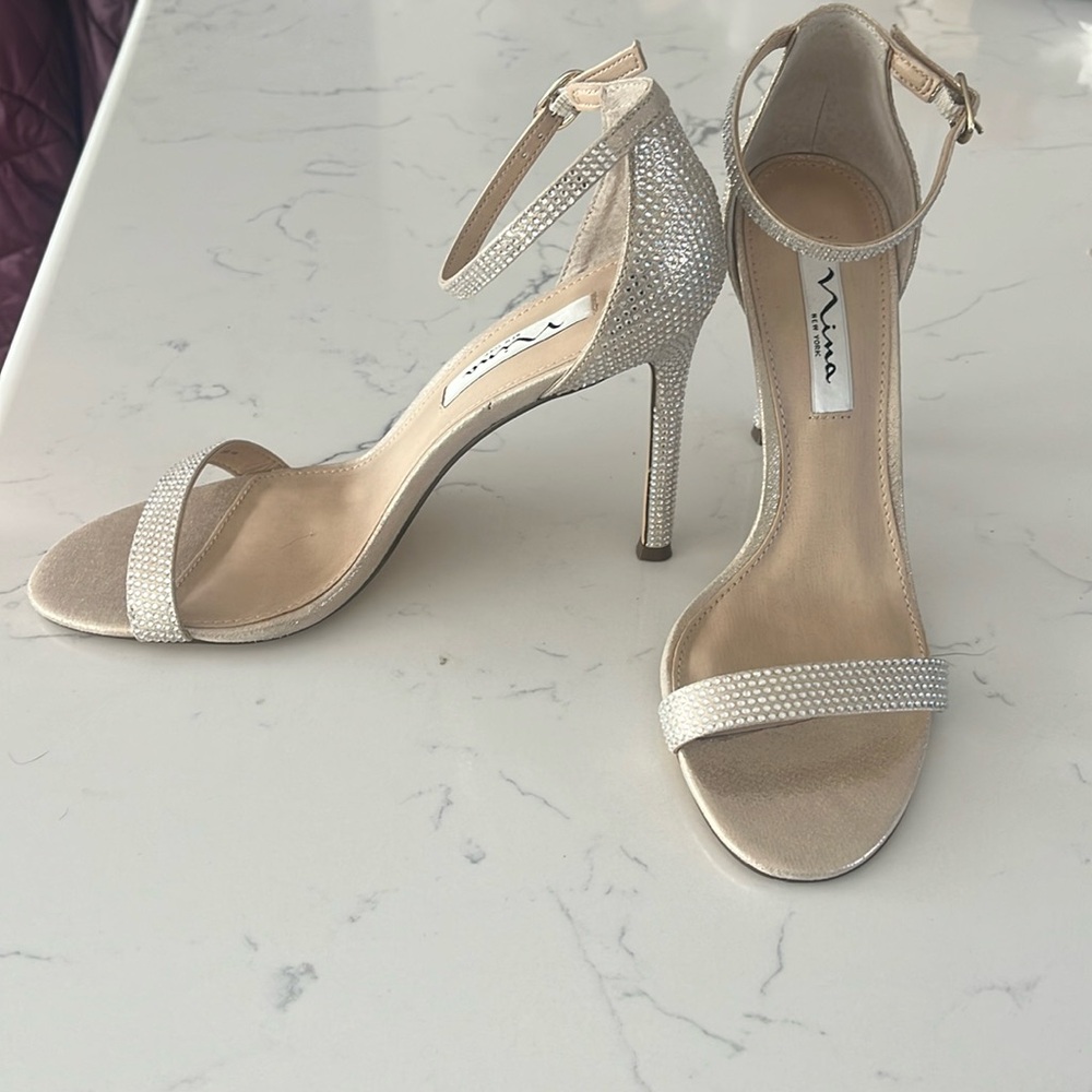 Nina rhinestones covered stiletto heels women's size 9